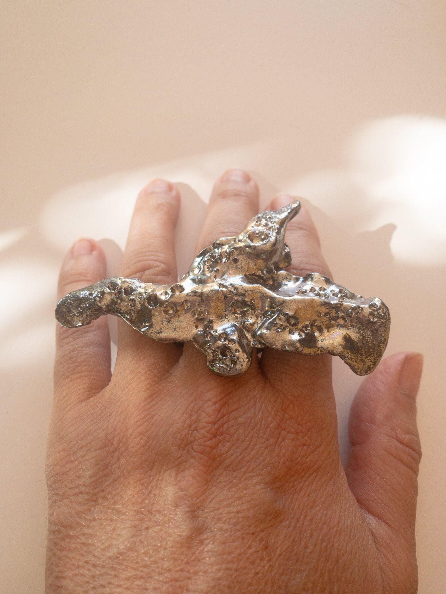 al*G*as - Anello scultura artigianale in ceramica silver - PhaniaC