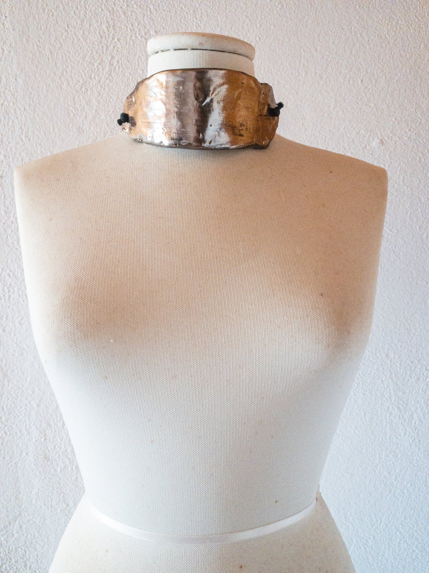 Al*gas - Collier scultura in ceramica smaltata argento - PhaniaC