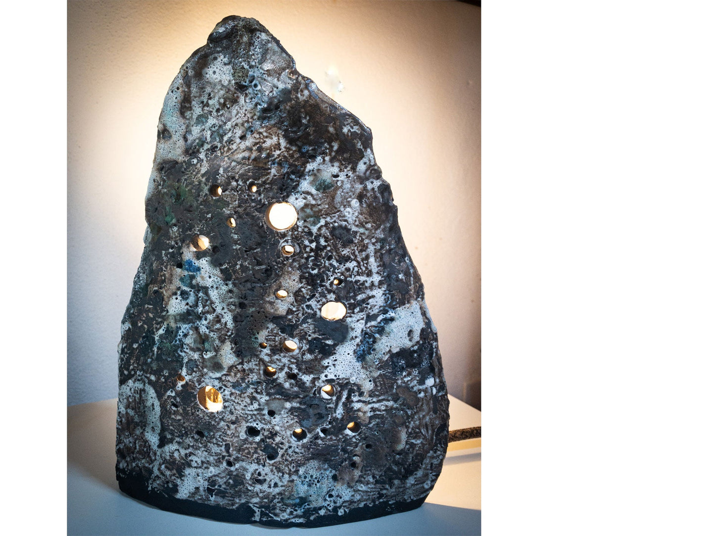 Lampada da tavolo Buranti' - PhaniaC