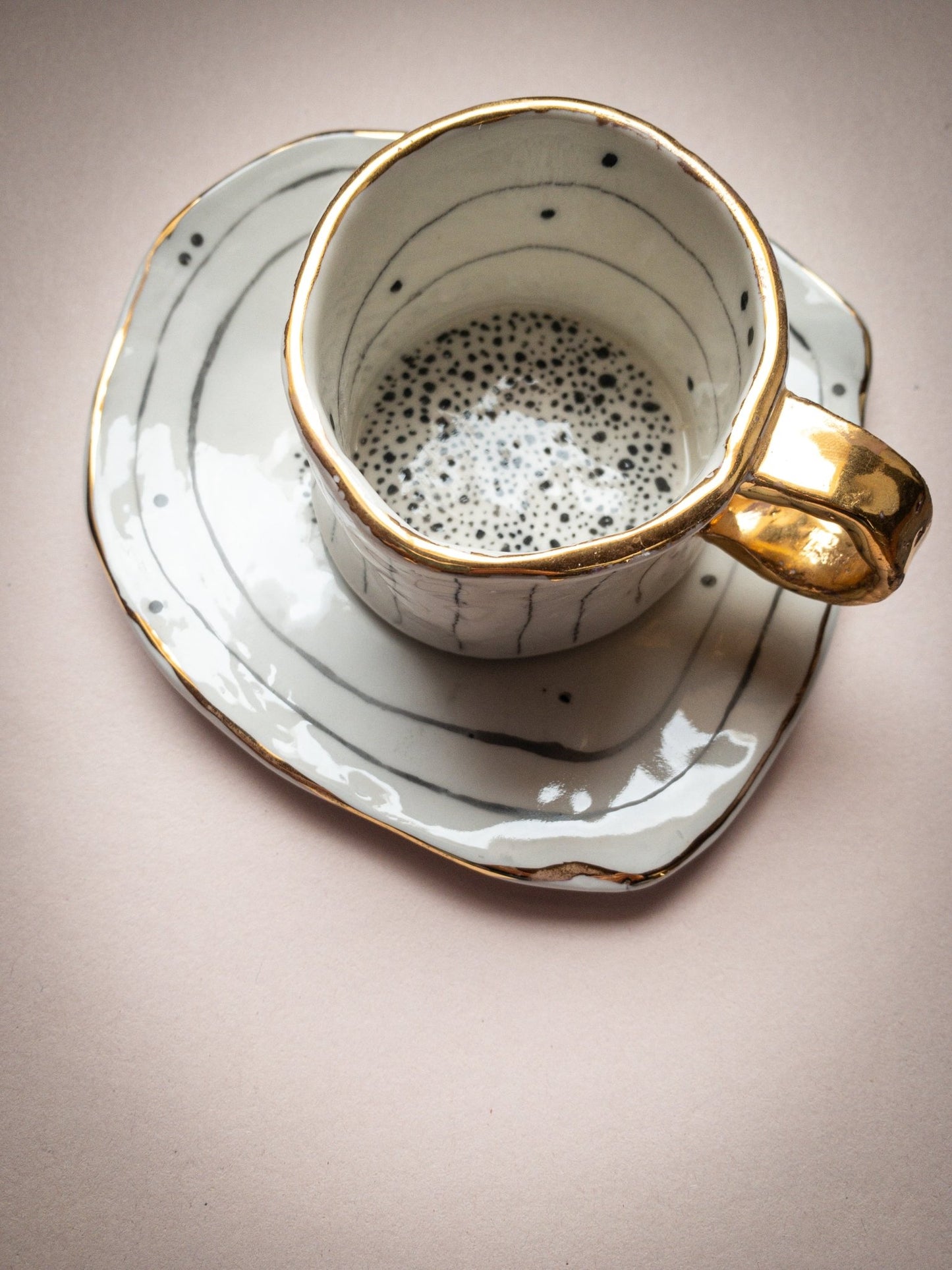 Point• Gold tazzina da caffe’ con piattino in porcellana - PhaniaC