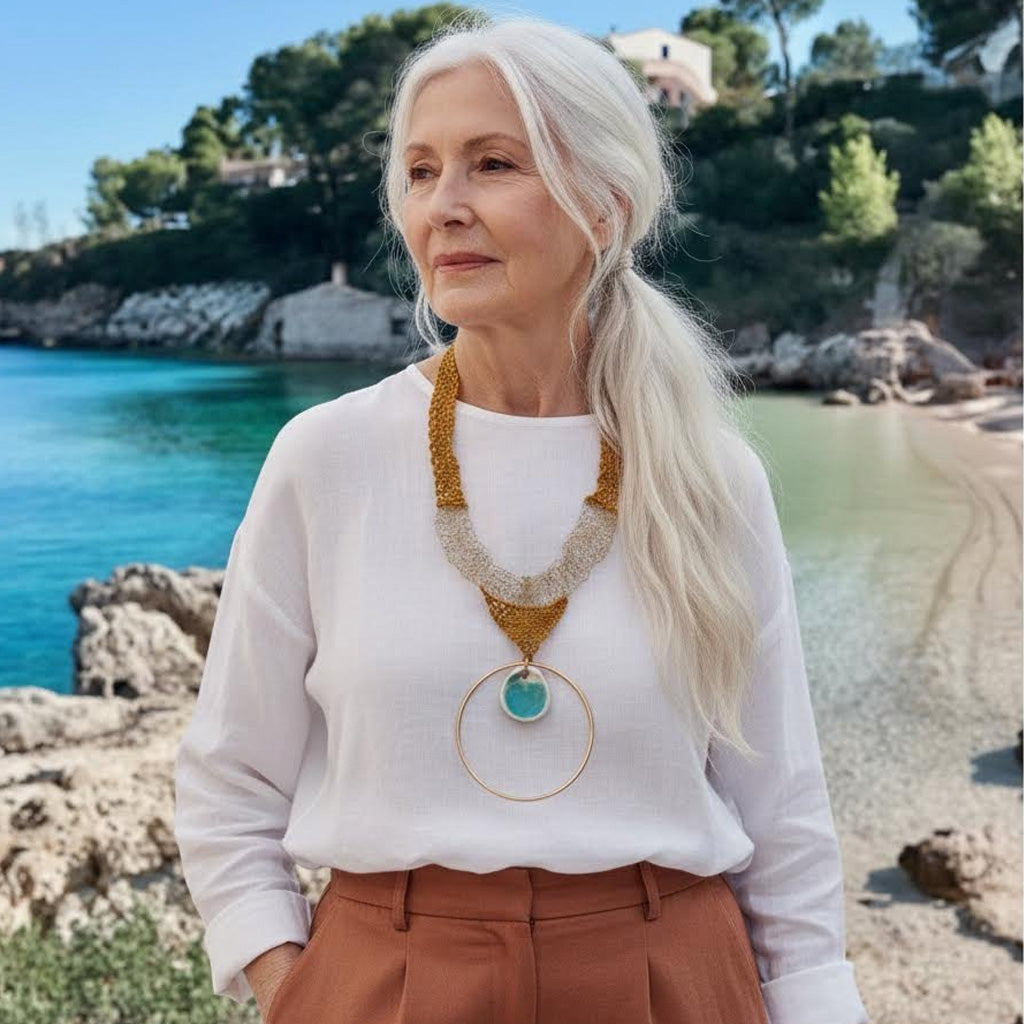 collana artigianale Nora crochet, ceramica e metallo dorato-phaniac