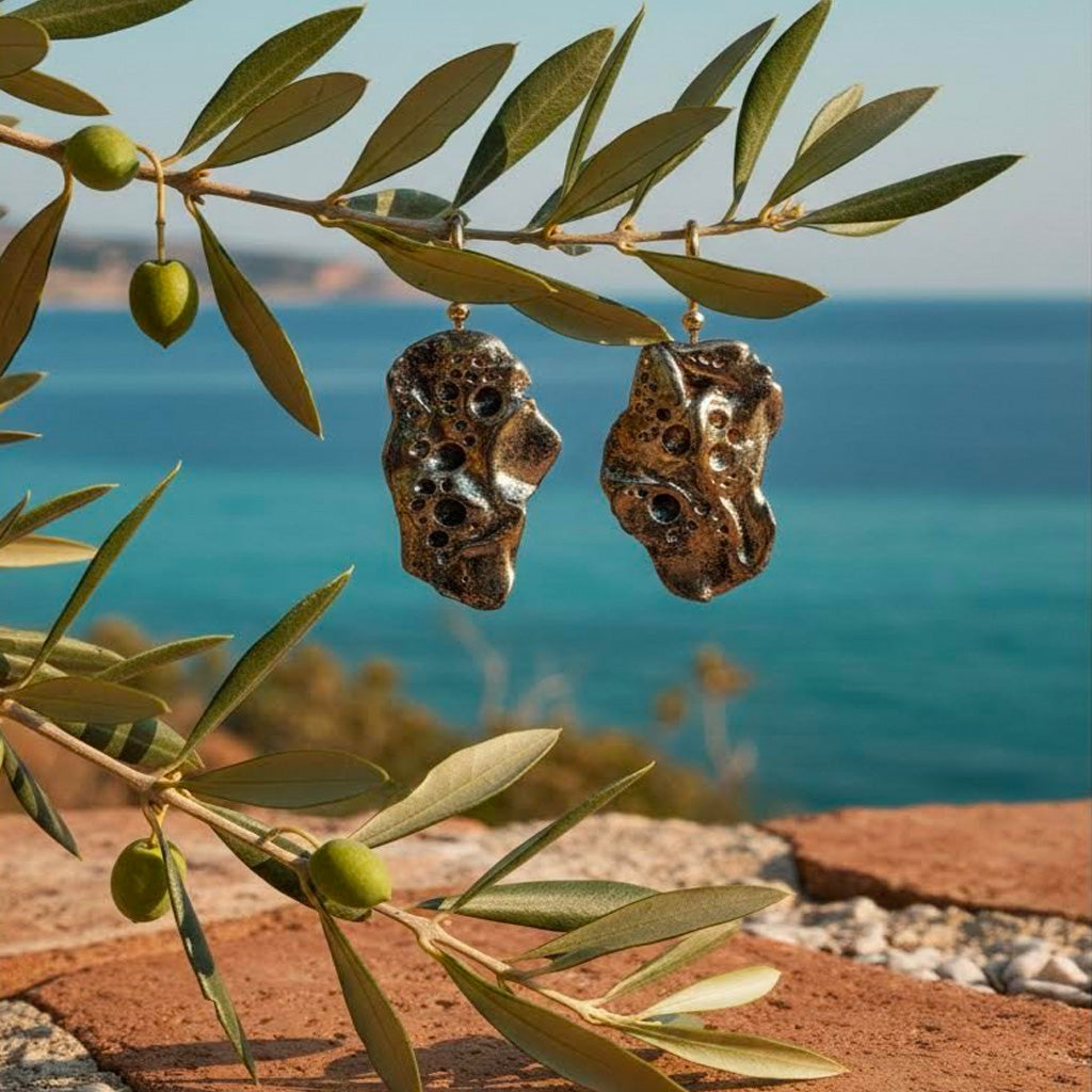 Orecchini scultura medi in ceramica smaltata argento madreperla Algas-phaniac