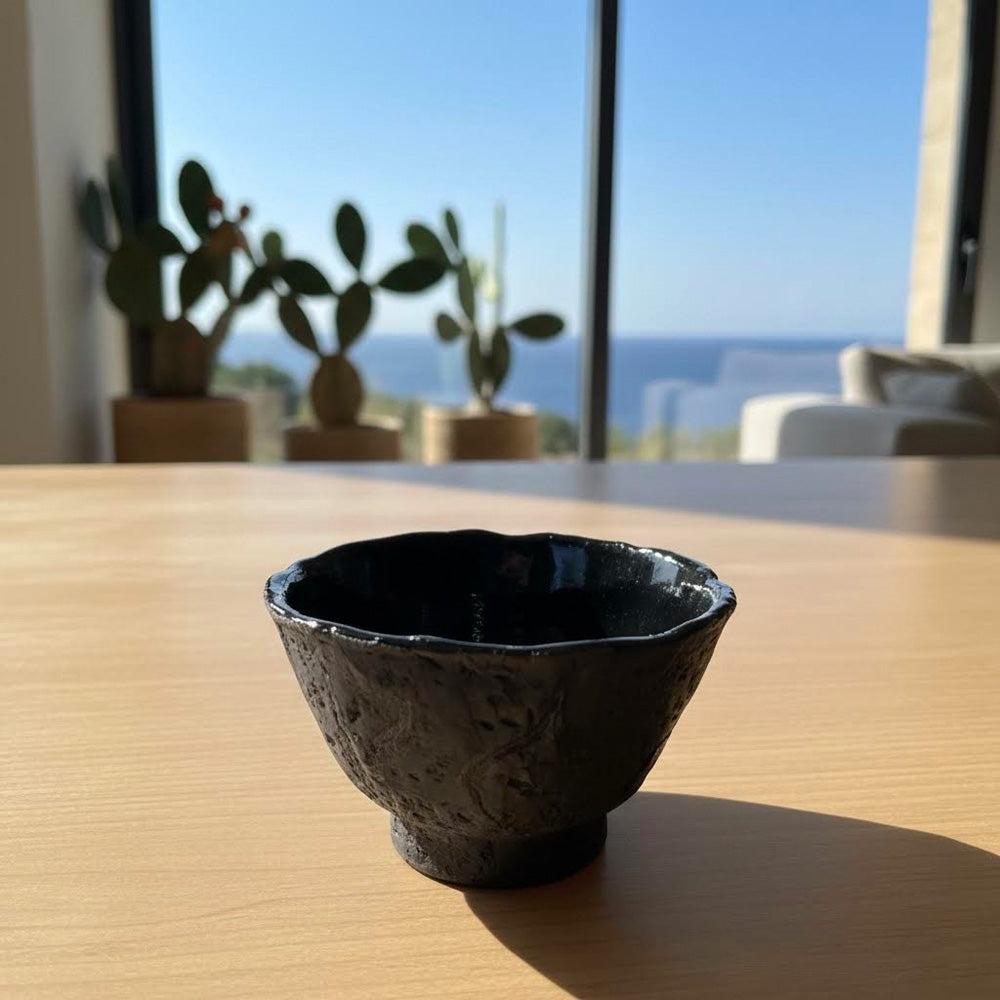 Perda Niedda- ciotolina artigianale unica in ceramica nera