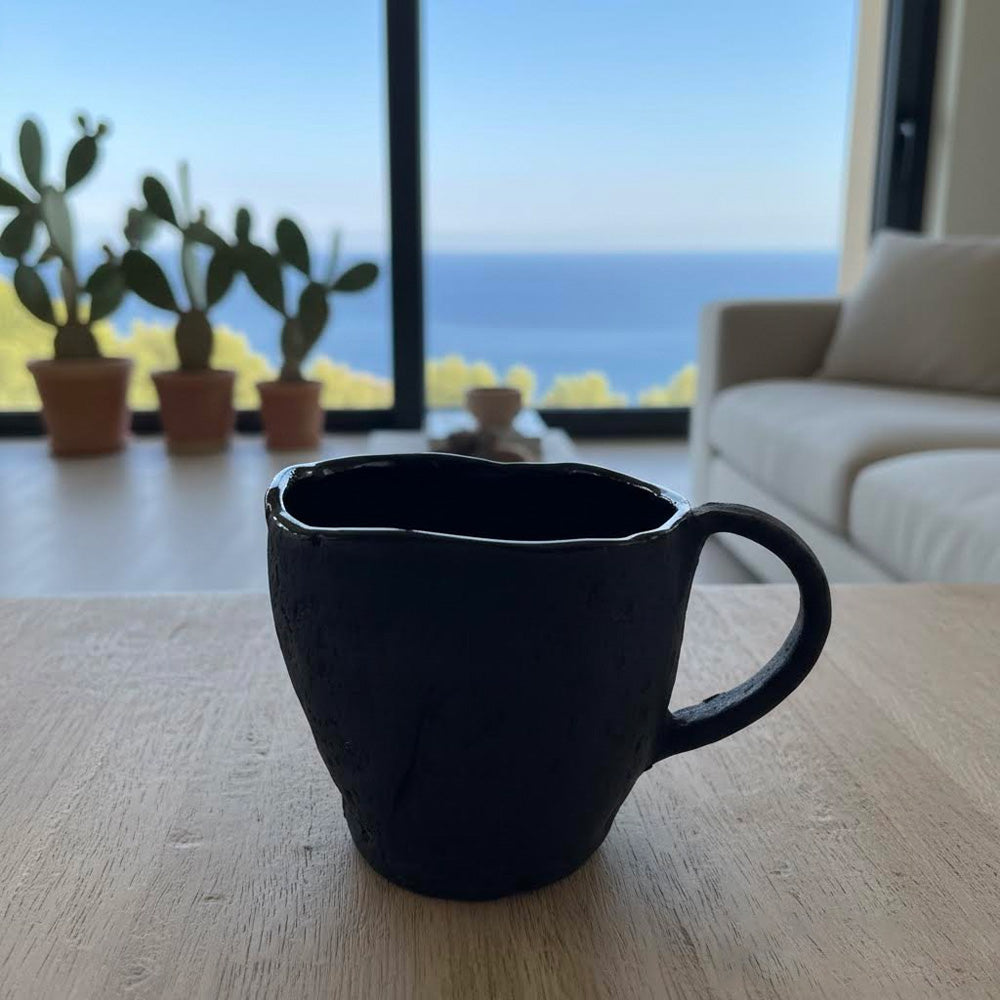 Perda Niedda- Tazza Mug artigianale in ceramica nera