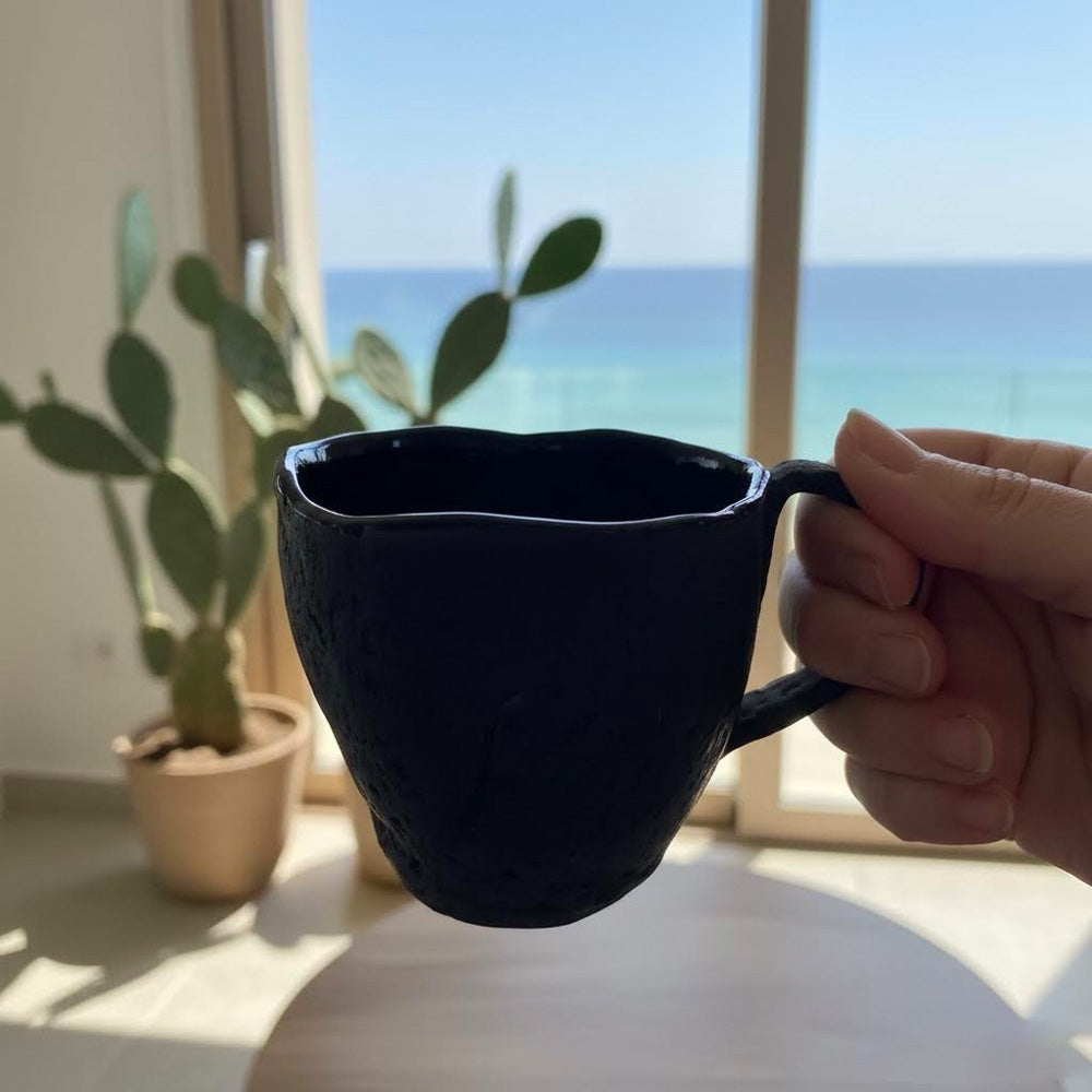 Perda Niedda- Tazza Mug artigianale in ceramica nera
