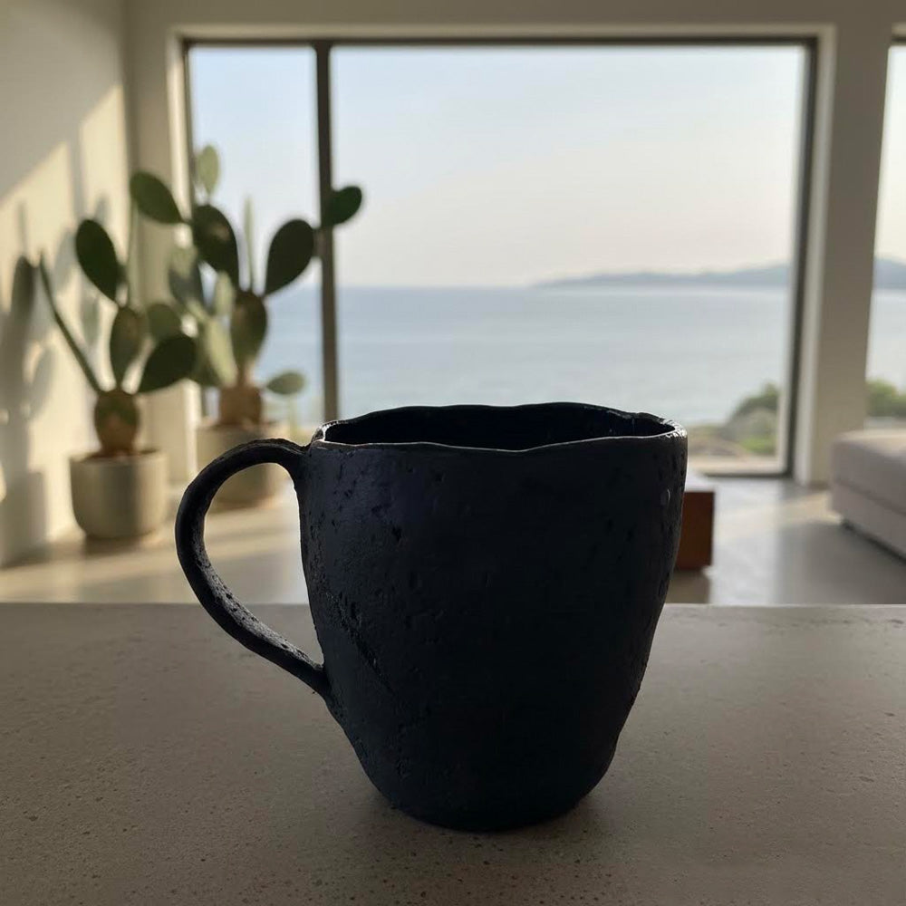 Perda Niedda- Tazza Mug artigianale in ceramica nera