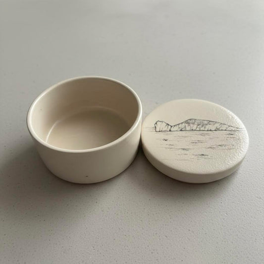 scatolina in terraglia dipinta a mano-capo caccia-alghero