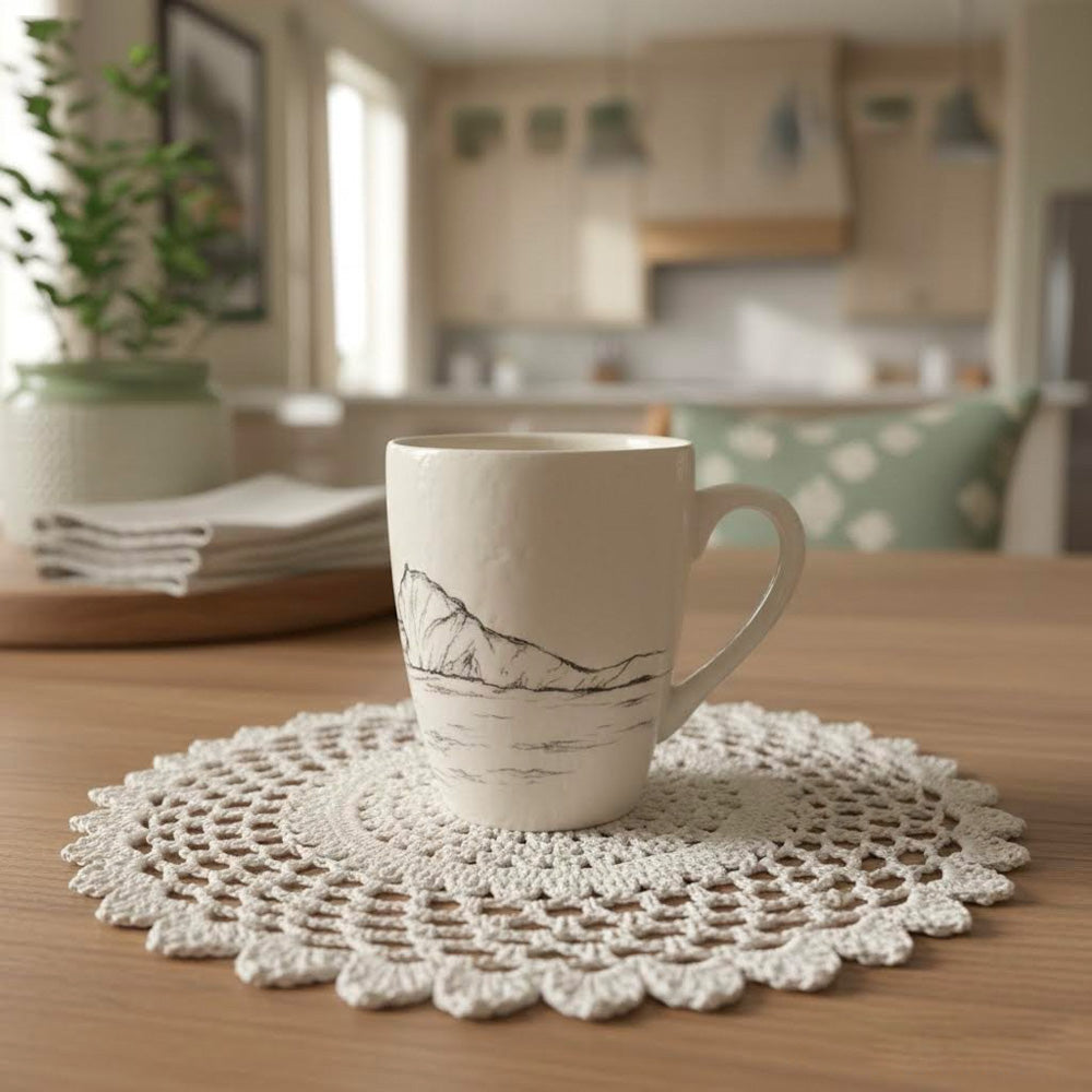tazza artigianale in terraglia dipinta a mano-capo caccia-alghero